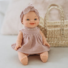 Laden Sie das Bild in den Galerie-Viewer, Paola Reina Gordi Kleidungs-Set - Kleid und Stirnband 34 cm