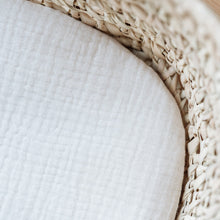 Laden Sie das Bild in den Galerie-Viewer, Matratze für Puppentrage Natur weiß