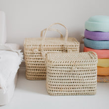 Laden Sie das Bild in den Galerie-Viewer, aufbewahrungskorb aus palmblatt, palmblatt korb, aufbewahrung koffer aus palmblatt von Jenliving