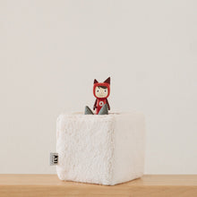 Laden Sie das Bild in den Galerie-Viewer, tonie box hülle natur aus Teddy Stoff, Sleevy Teddy