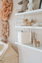 Laden Sie das Bild in den Galerie-Viewer, Musikbox SLEEVY TEDDY ecru white, Schutzbezug für die Toniebox