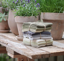 Laden Sie das Bild in den Galerie-Viewer, Solvang Wischtücher gestrickt, 3er Set, stahlgrau aus 100% Oeko-Tex Baumwolle