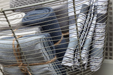 Laden Sie das Bild in den Galerie-Viewer, Solvang Wischtücher gestrickt, 3er Set, dunkelgrau aus 100% Oeko-Tex Baumwolle