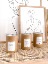 Laden Sie das Bild in den Galerie-Viewer, JenLiving® CASHMERE MOODS Fragrance Candle