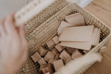 Laden Sie das Bild in den Galerie-Viewer, JenLiving® Aufbewahrungskoffer CARLO