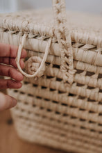 Laden Sie das Bild in den Galerie-Viewer, JenLiving® Aufbewahrungskoffer CARLO