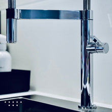 Laden Sie das Bild in den Galerie-Viewer, JUNALI® Natürlicher Kalkreiniger