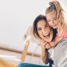 Laden Sie das Bild in den Galerie-Viewer, JUNALI® Universalreiniger Konzentrat 100