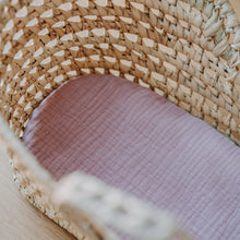 Laden Sie das Bild in den Galerie-Viewer, Matratze für Puppentrage Pudertraum rosa