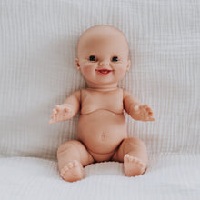 Laden Sie das Bild in den Galerie-Viewer, paola reina gordi european girl, Puppe Paola Reina Gordi