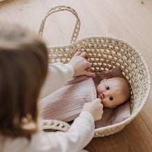 Laden Sie das Bild in den Galerie-Viewer, Puppenbettwäsche Pudertraum rosa