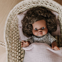 Laden Sie das Bild in den Galerie-Viewer, Set aus Puppentrage LUCY LOU und Bettwäsche Pudertraum rosa