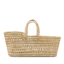 Laden Sie das Bild in den Galerie-Viewer, Puppentrage Palmblatt, Moseskorb aus Palmblatt, Puppenkorb JenLiving