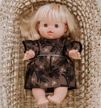 Laden Sie das Bild in den Galerie-Viewer, Minikane Paola Reina Puppe ANGELE
