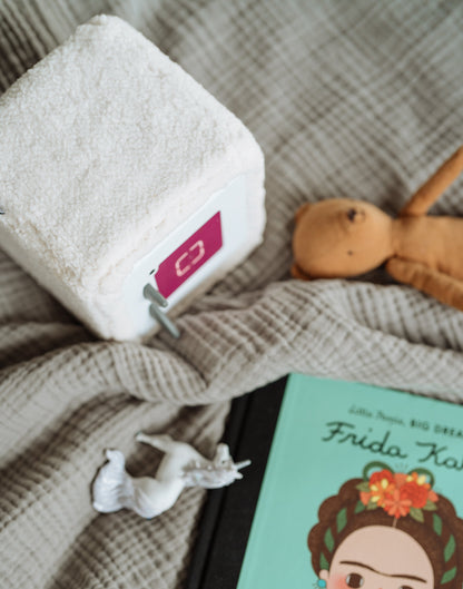 Musikbox SLEEVY TEDDY ecru white, Schutzbezug für die Toniebox